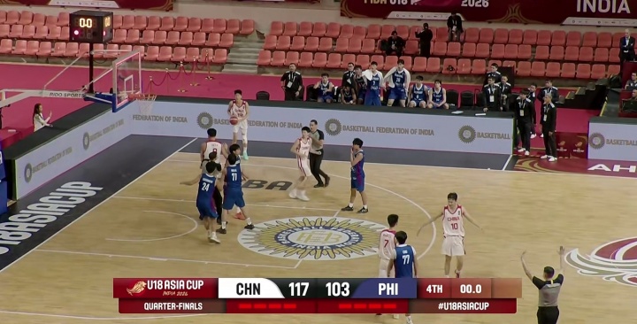 中国U18男篮117-103菲律宾 终场前7秒对手假意放弃抢断引发冲突 中国U18男篮117-103菲律宾 终场前7秒对手假意放弃抢断引发冲突