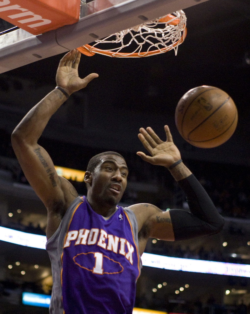 小斯:在我之前高中进NBA的没拿过最佳新秀 我在和姚明竞争