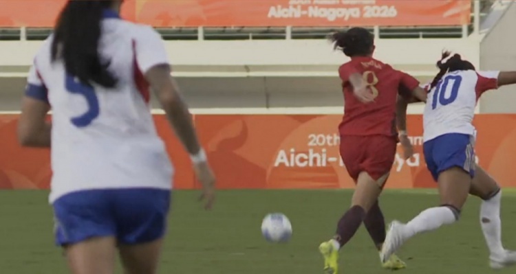 半场-中国女足2-0菲律宾女足 王妍雯双响张睿献助攻张琳艳伤退